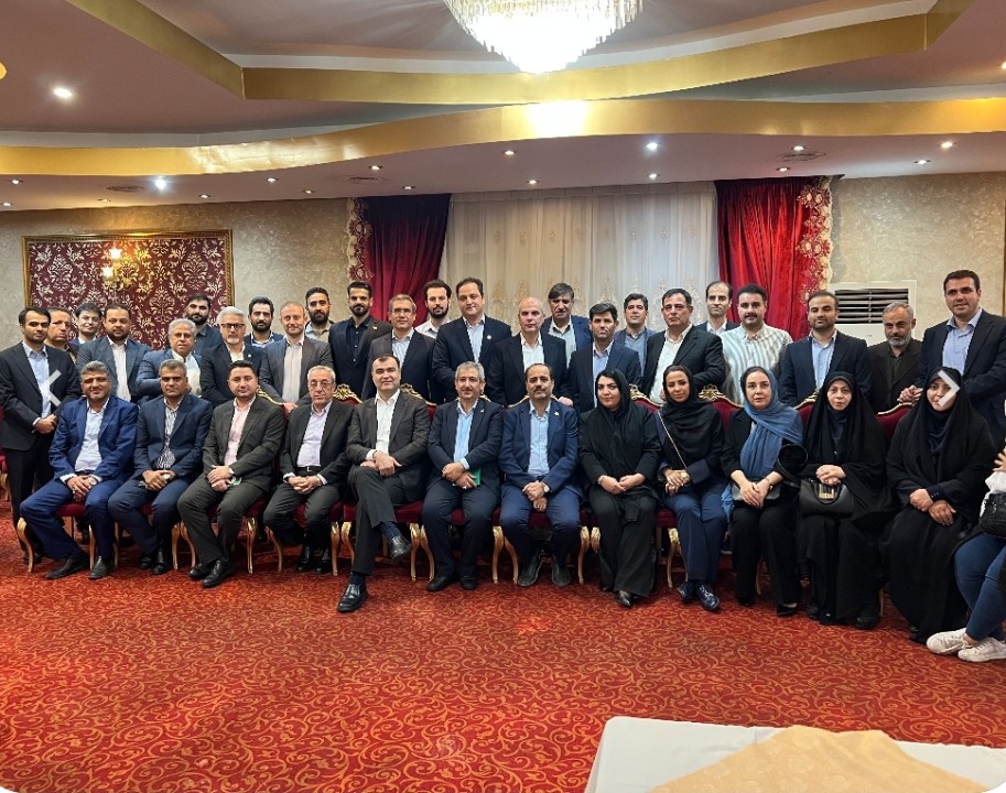 تأکید مدیرعامل بیمه البرز بر نوآوری در بازاریابی و عبور از رویکردهای سنتی فروش تأکید مدیرعامل بیمه البرز بر نوآوری در بازاریابی و عبور از رویکردهای سنتی فروش