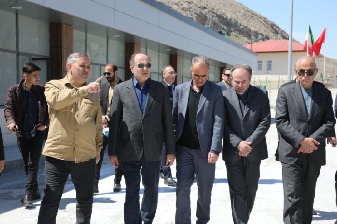 بازدید وزیر کشاورزی به اتفاق سرکنسول جمهوری اسلامی ایران در ارزروم، نماینده مردم ماکو، شوط، پلدشت و چالدران در مجلس و تعدادی از مسئولین منطقه از مرکز