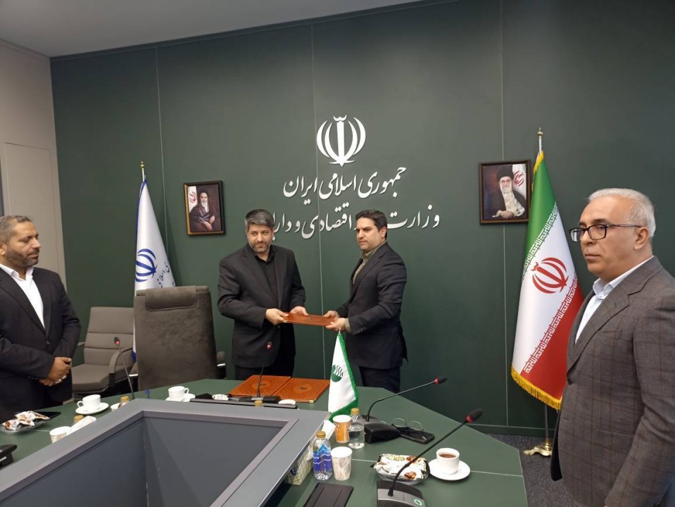 حمایت از کسب و کارهای کوچک و متوسط با پیشگامی پست بانک ایران