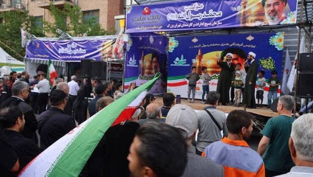 میزبانی موكب بانك ملت از شركت كنندگان در اجتماع بزرگ امام رضایی ها