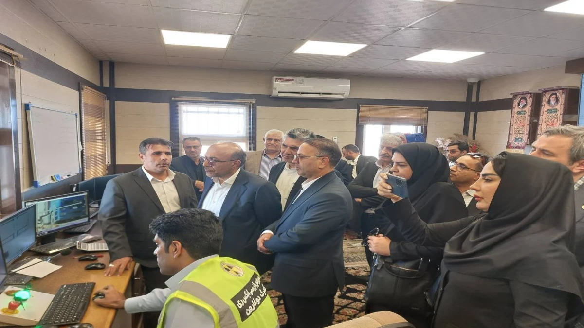 حضور میدانی رئیس کل گمرک ایران و هیئت همراه در گمرک مرزی دوغارون